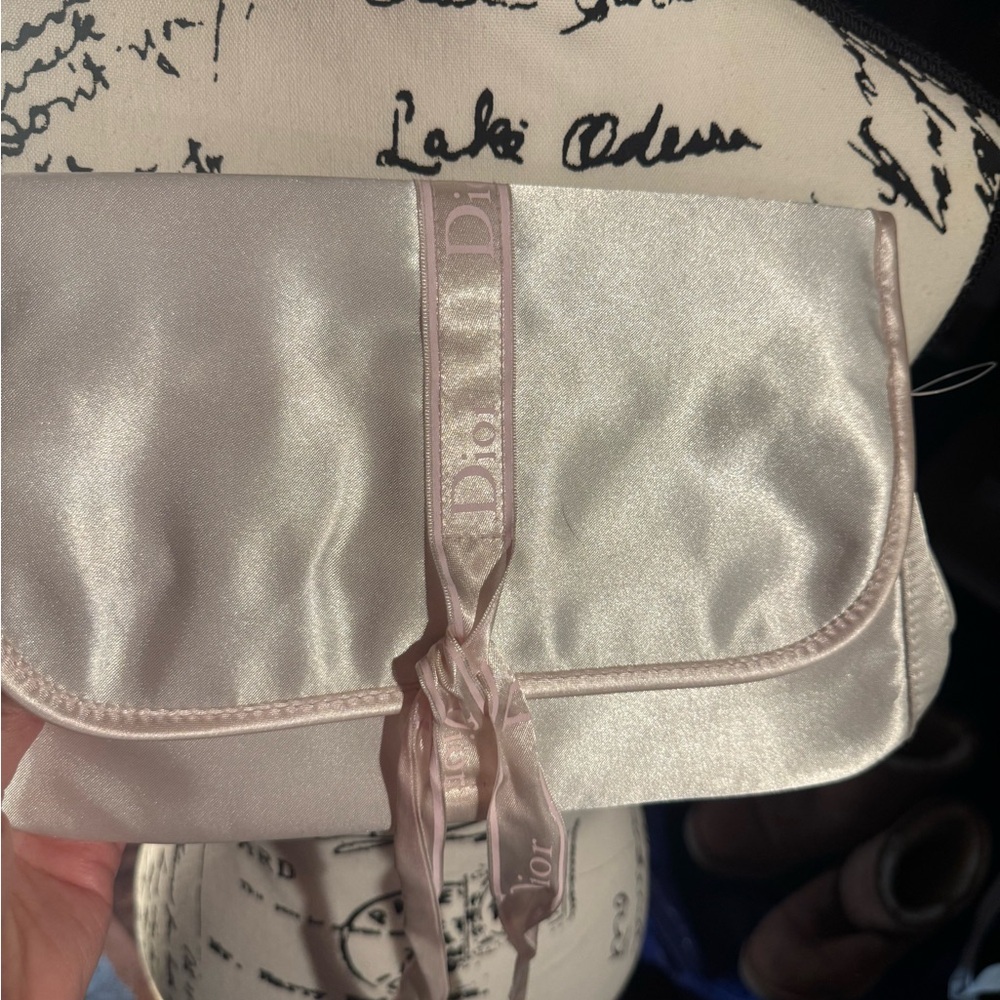 Dior Pale Pink Satin Ribbon Cosmetic Pouch - Picture 5 of 7